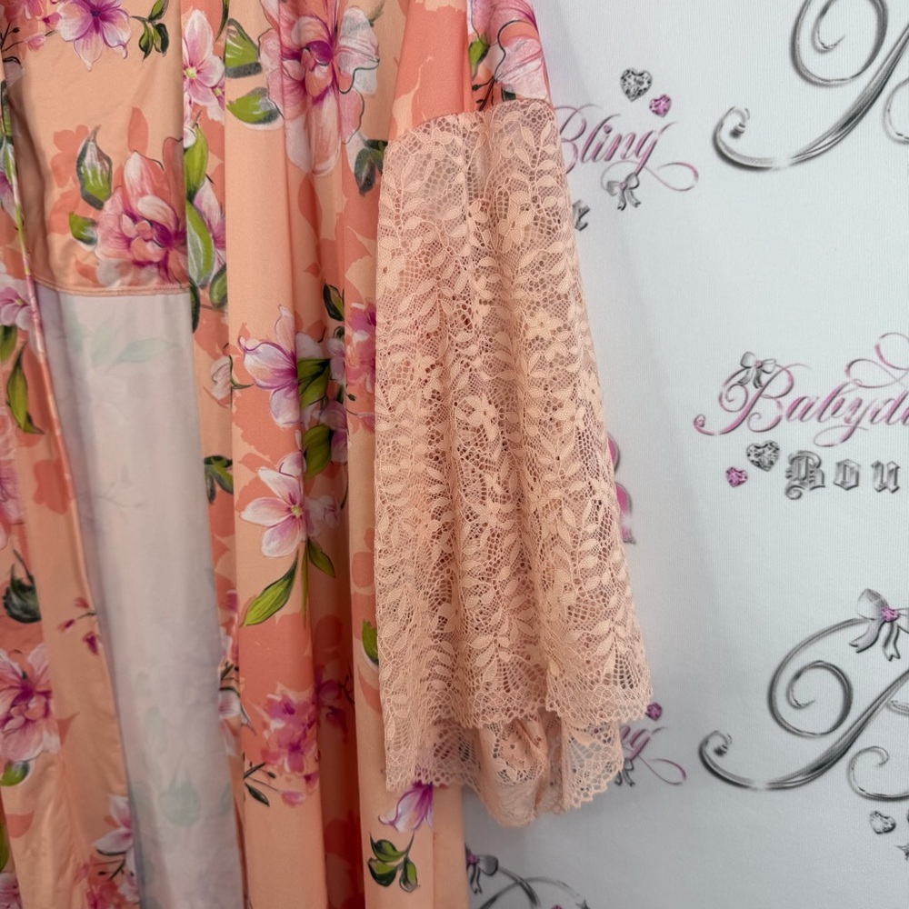 La Vie En Rose robe lace sleeves flowers Floral Kimono Robe - Peach and Pink - Picture 6 of 12
